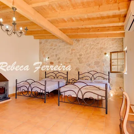Villas2go2 Countryvilla Holiday home